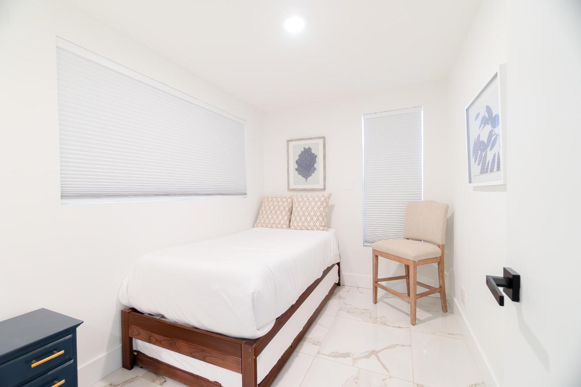 West Palm Beach Elegant 5Br With Hot Tub And Fire Pit Near Beach Уест Палм Бийч Екстериор снимка